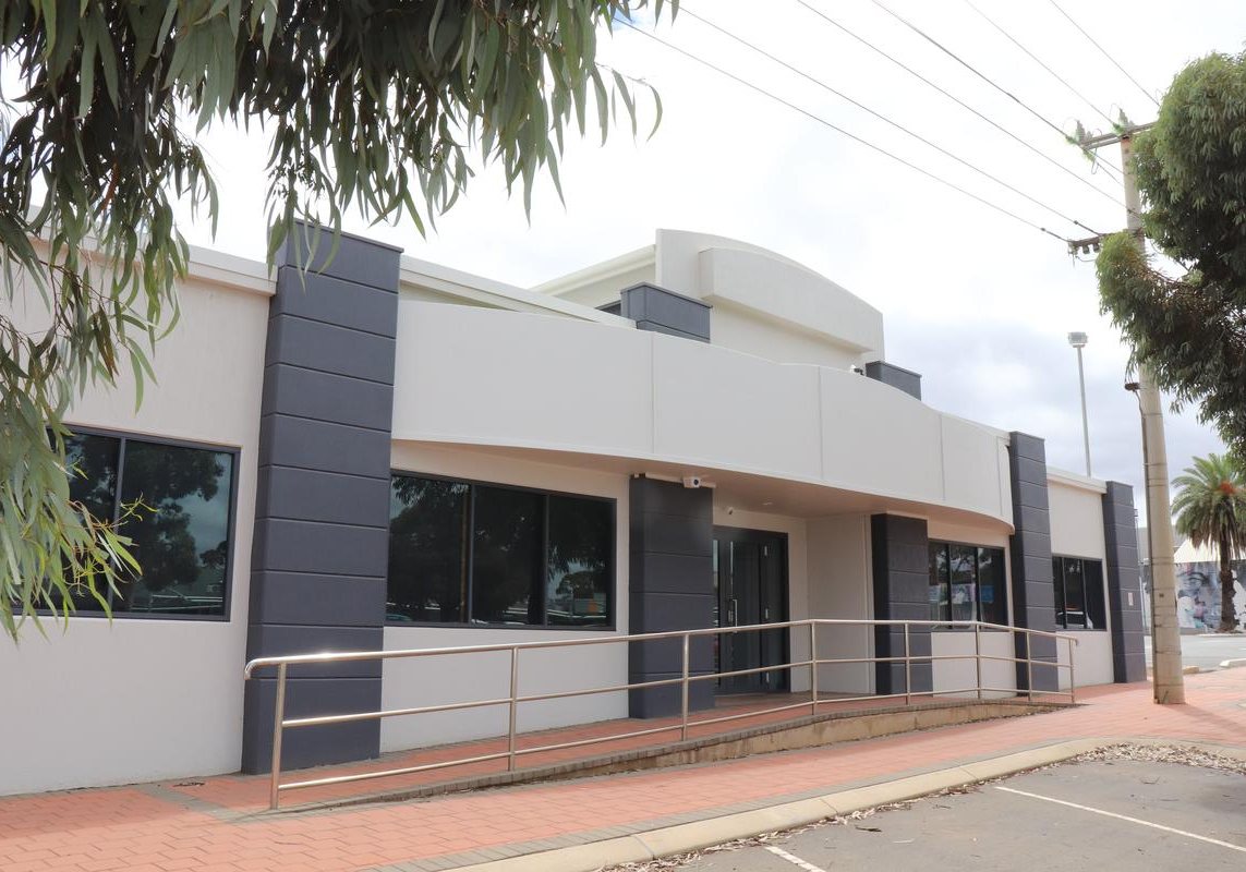 Commercial building on Egan Street, Kalgoorlie